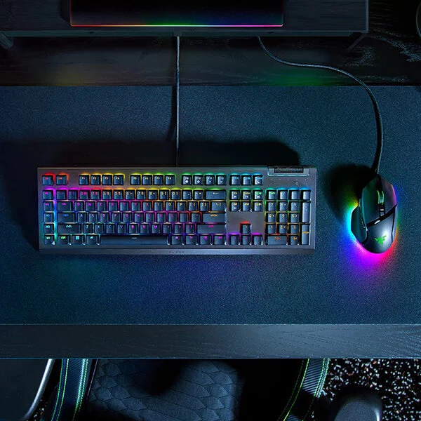 Razer BlackWidow V4 X Mechanical Gaming Keyboard with Green Switches - Image 3