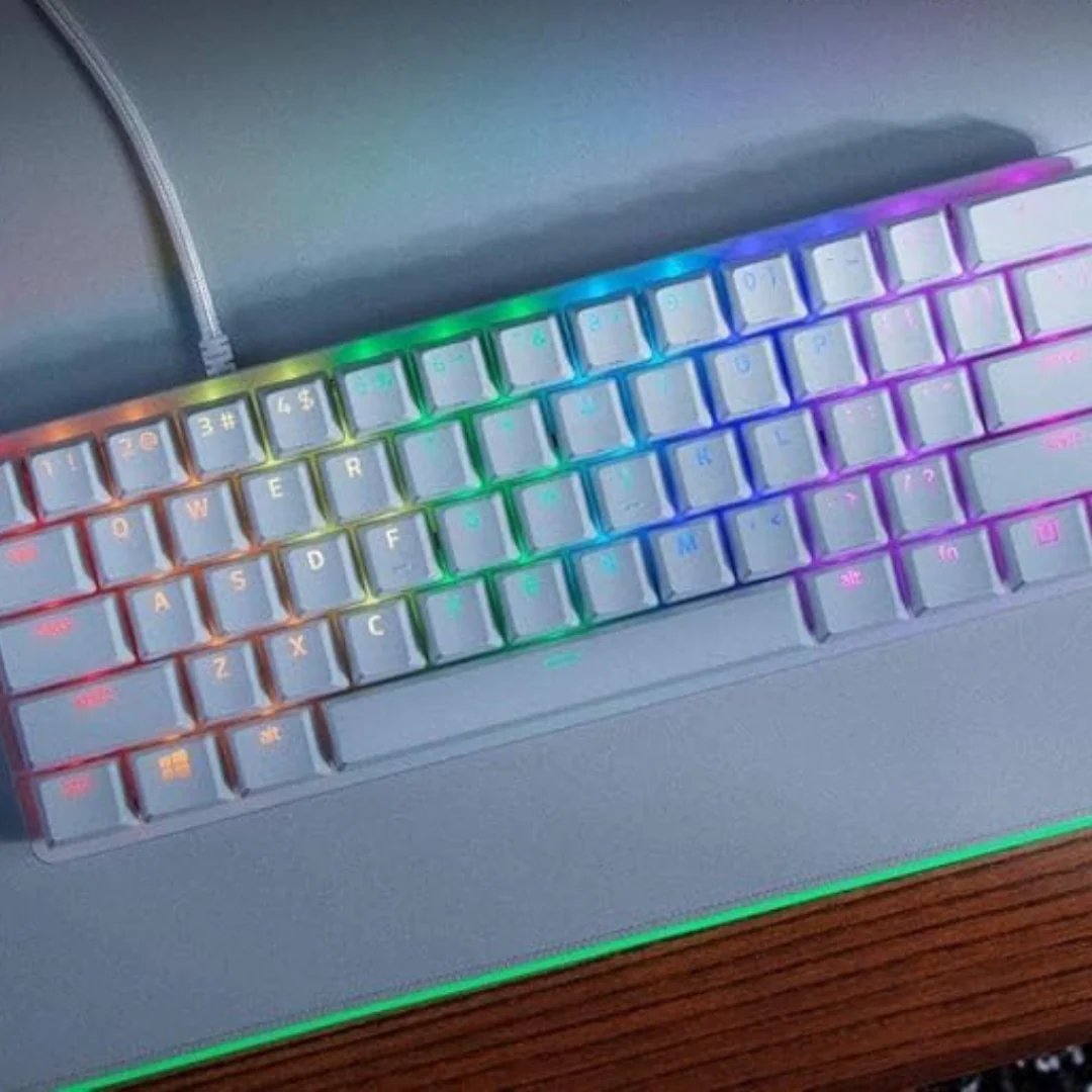 Razer Huntsman Mini Gaming Keyboard Clicky Optical Purple Switches (Mercury) - Image 3