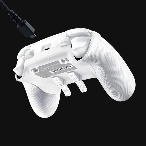 Razer Wolverine V2 Chroma Gamepad For Xbox Series (White) - Image 3